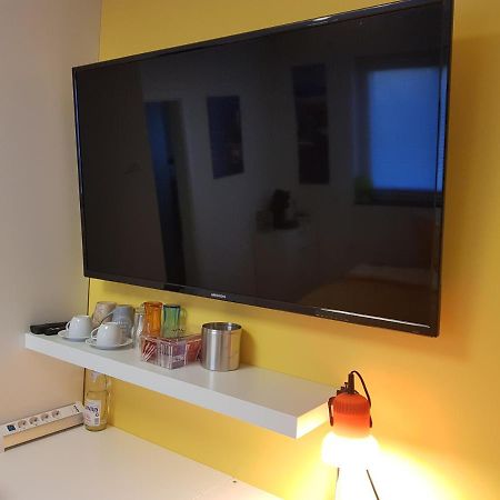 Ferienwohnung Klein Und Fein Erftstadt Exterior foto