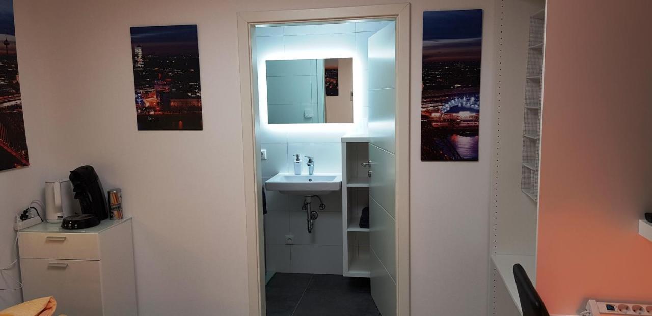 Ferienwohnung Klein Und Fein Erftstadt Exterior foto